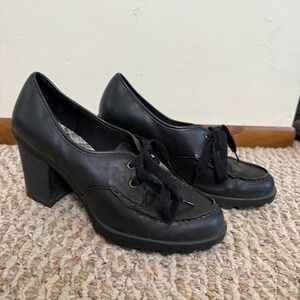 Lower East Side Black Chunky Platform Heel 90s Vintage Lug Sole Lace Up Pumps 10